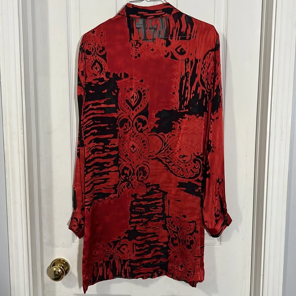 Chico’s Design sheer button down - Picture 3 of 8